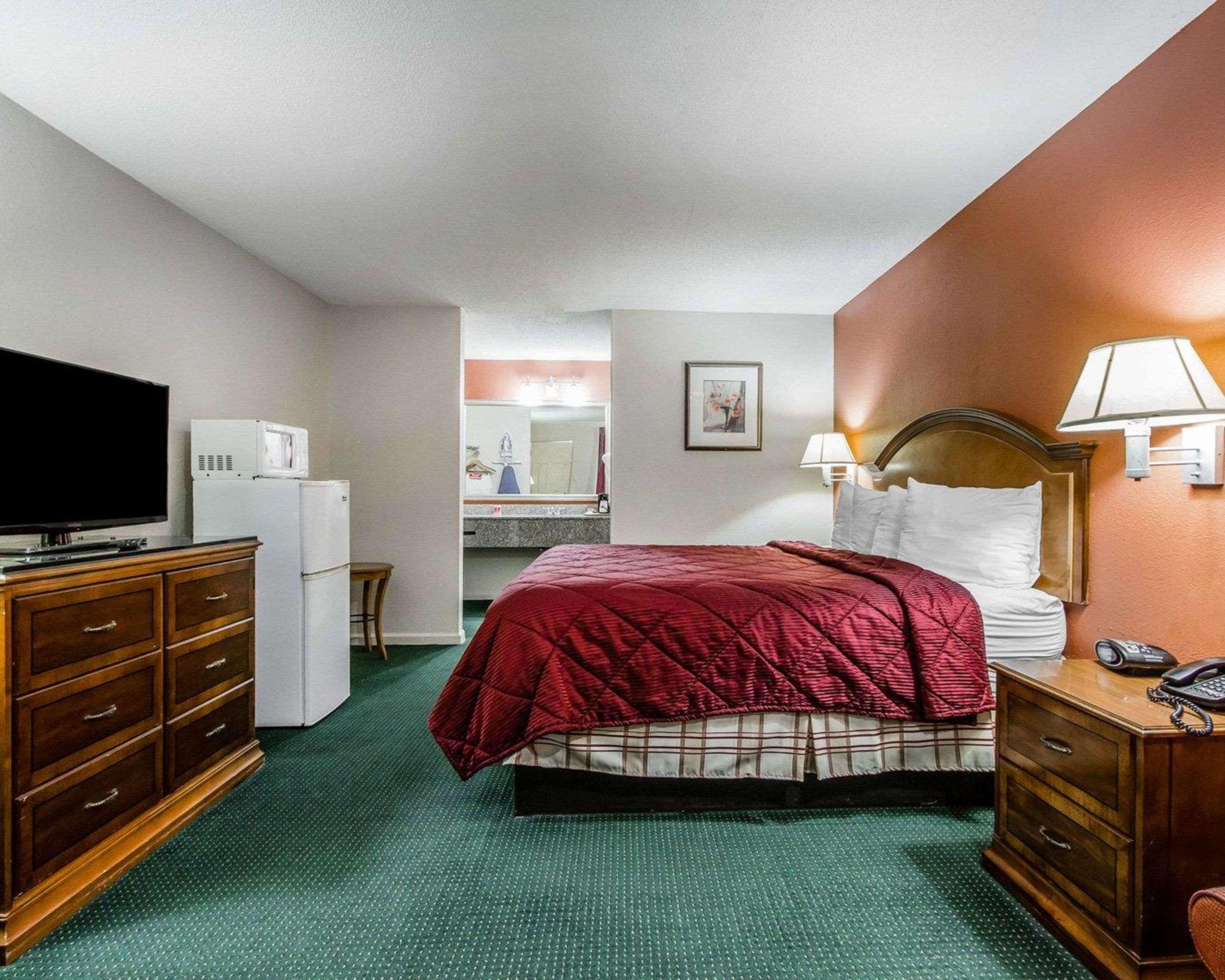 Econo Lodge Inn & Suites Enterprise Exterior foto