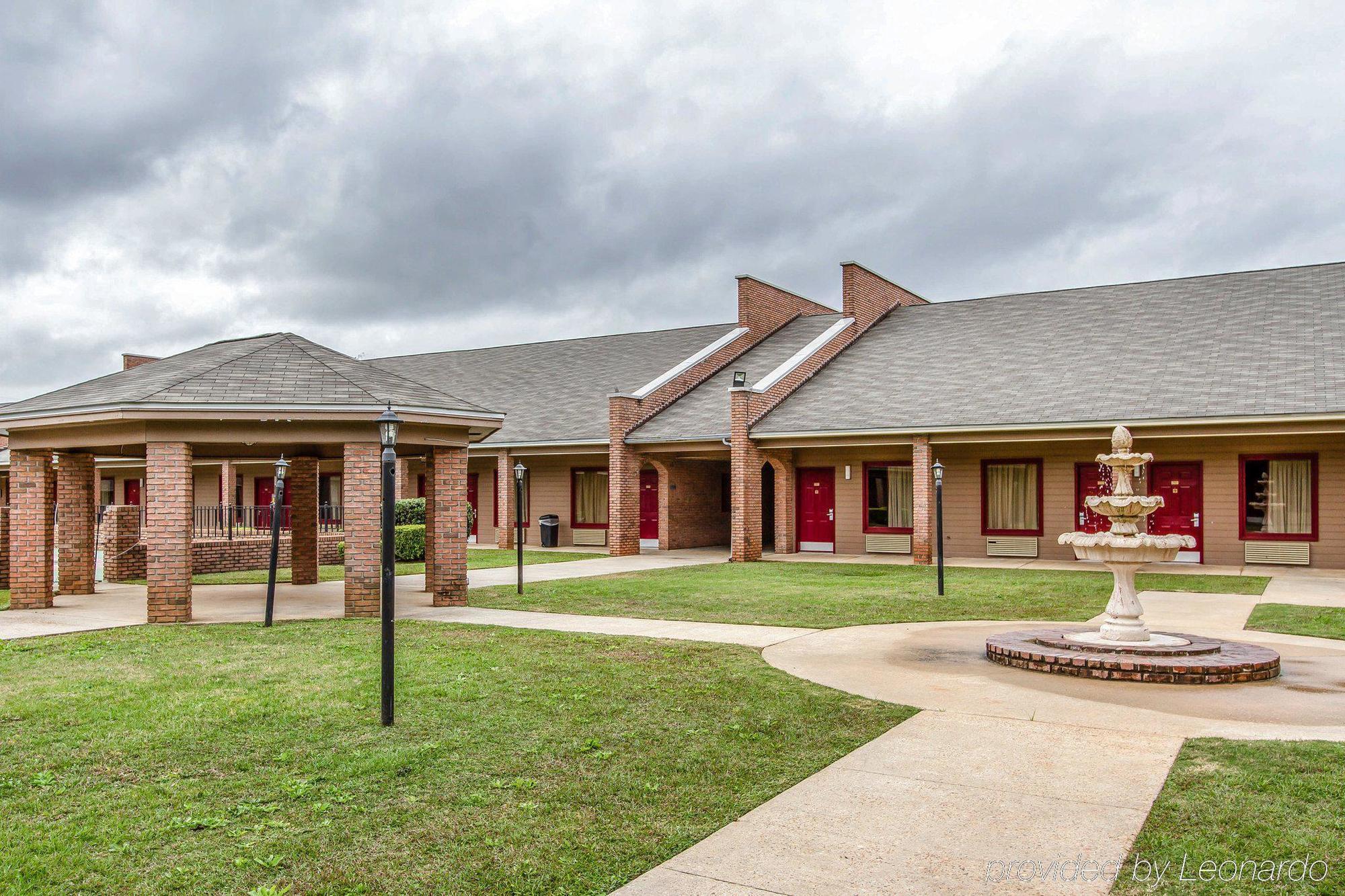 Econo Lodge Inn & Suites Enterprise Exterior foto