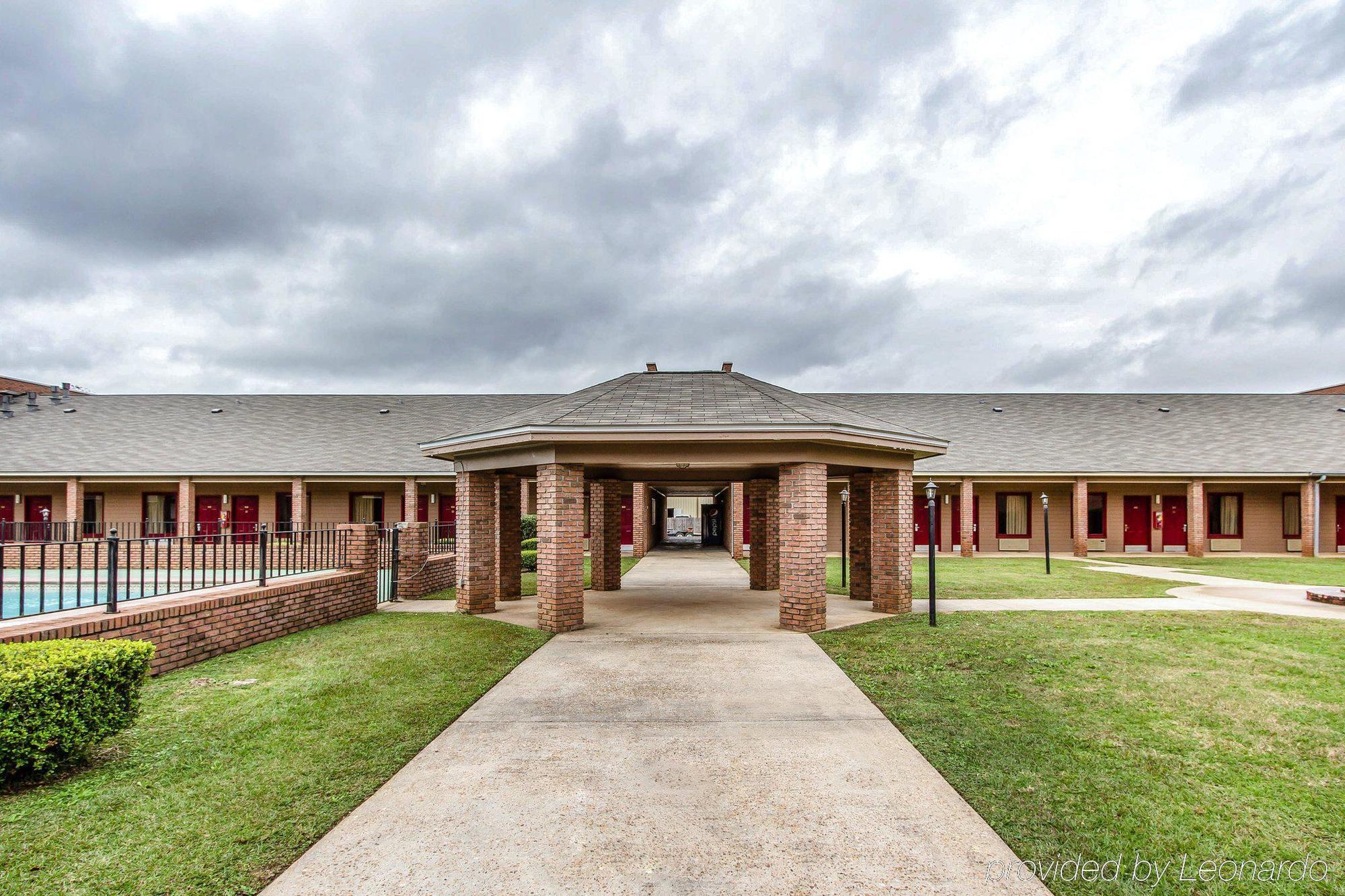 Econo Lodge Inn & Suites Enterprise Exterior foto